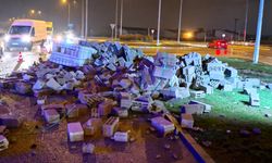 Aksaray'da tır ile servis aracı çarpıştı: 2 yaralı