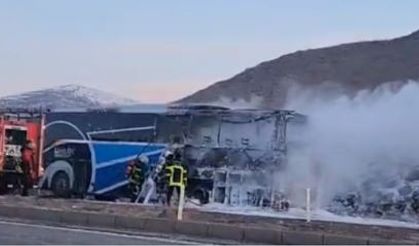 Nevşehir yolunda otobüs yandı! Faciadan dönüldü