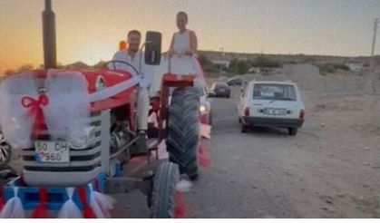 Traktörü gelin arabası yaptılar