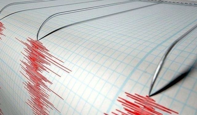 DÜZCE'DE ÜST ÜSTE DEPREM