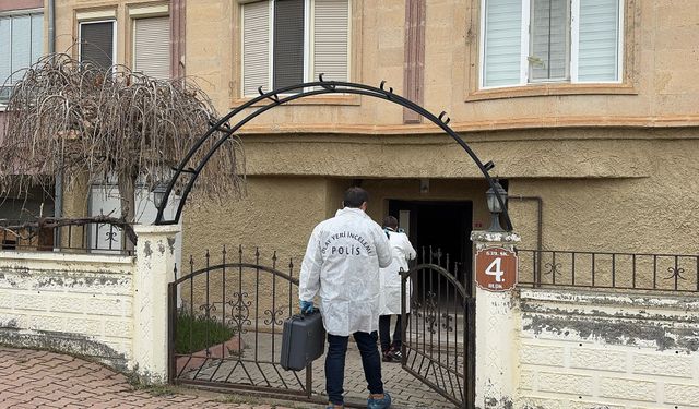 43 yaşındaki kadın evinde ölü bulundu