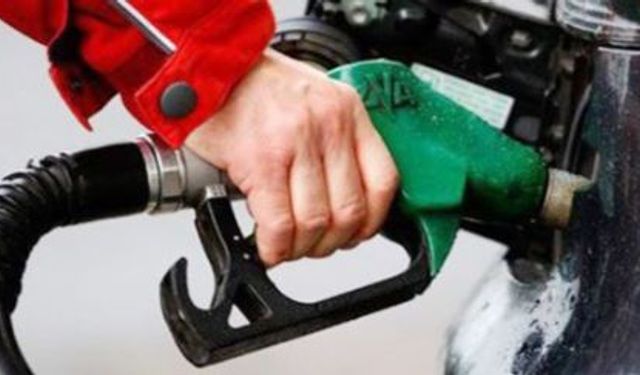 Benzin ve motorine zam göründü!