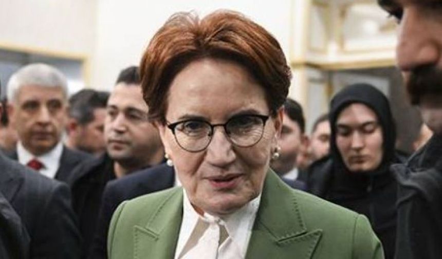 MERAL AKŞENER MASAYA MI DÖNECEK ?