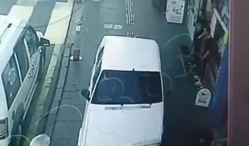 Yolu bıraktı, kaldırımdan ilerledi