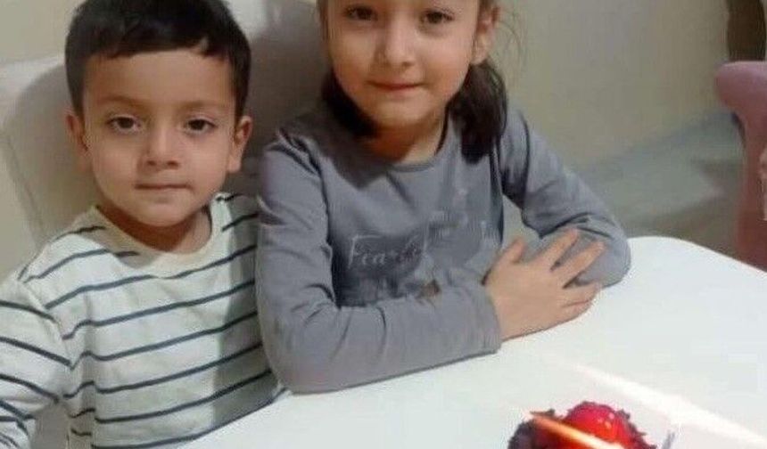 Mersin'de ölen 2 kardeşin cenazesi gözyaşları arasında defnedildi